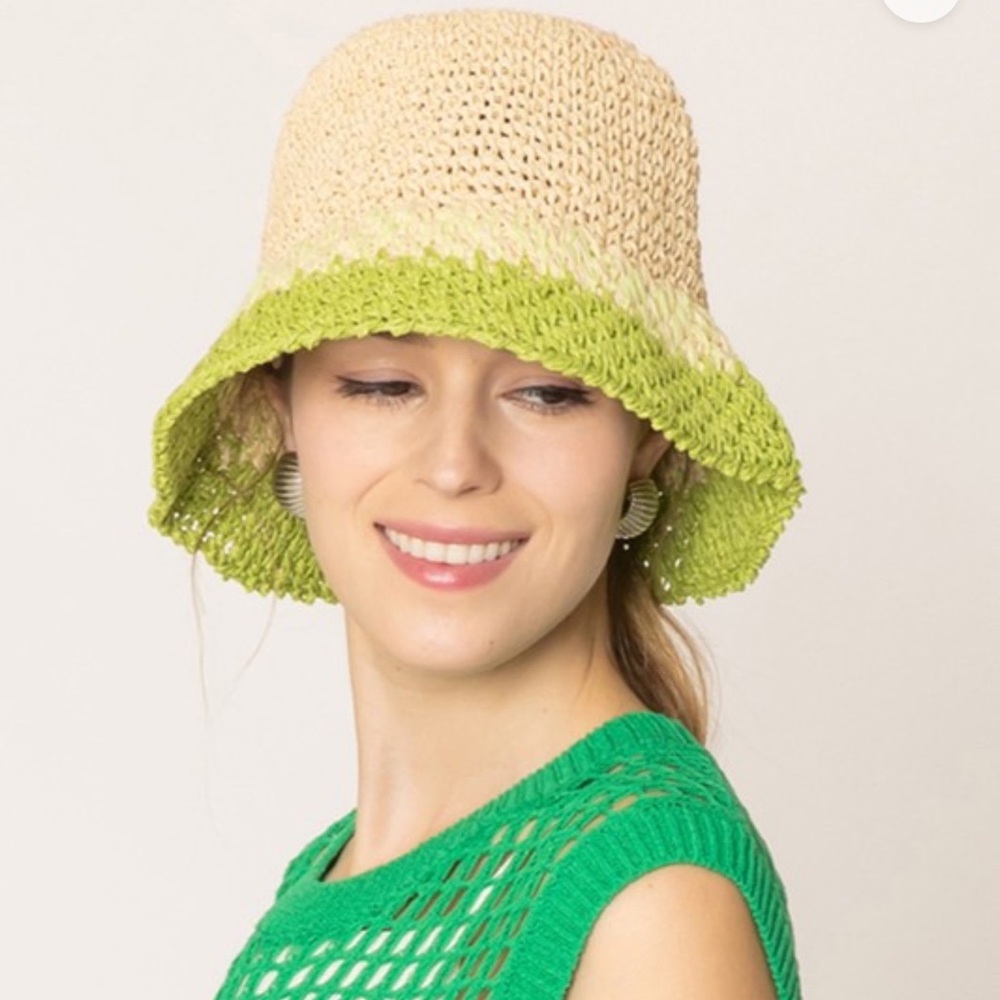 NWT Stylish Two Tone Color Block Straw Bucket Hat